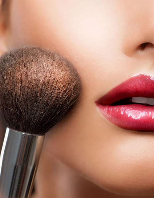 7 MAKEUP BRUSHES YOU NEED IN YOUR ARSENAL