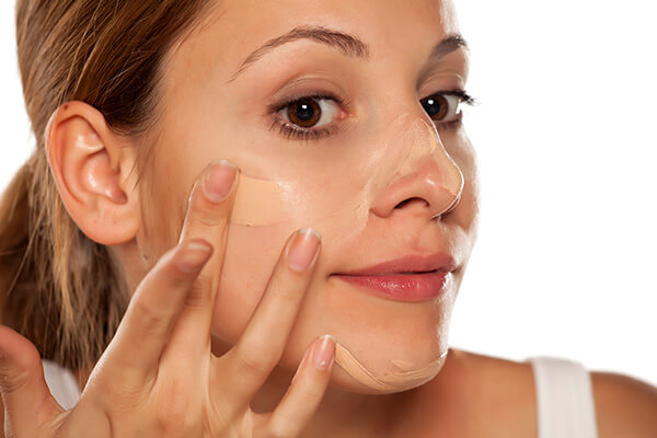 Full coverage liquid foundation Full coverage liquid foundation