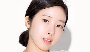 Everything you wanted to know about Korean Beauty’s new ‘Cloudless Skin’ trend