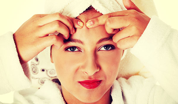 THE ULTIMATE GUIDE TO FIGHTING OILY SKIN